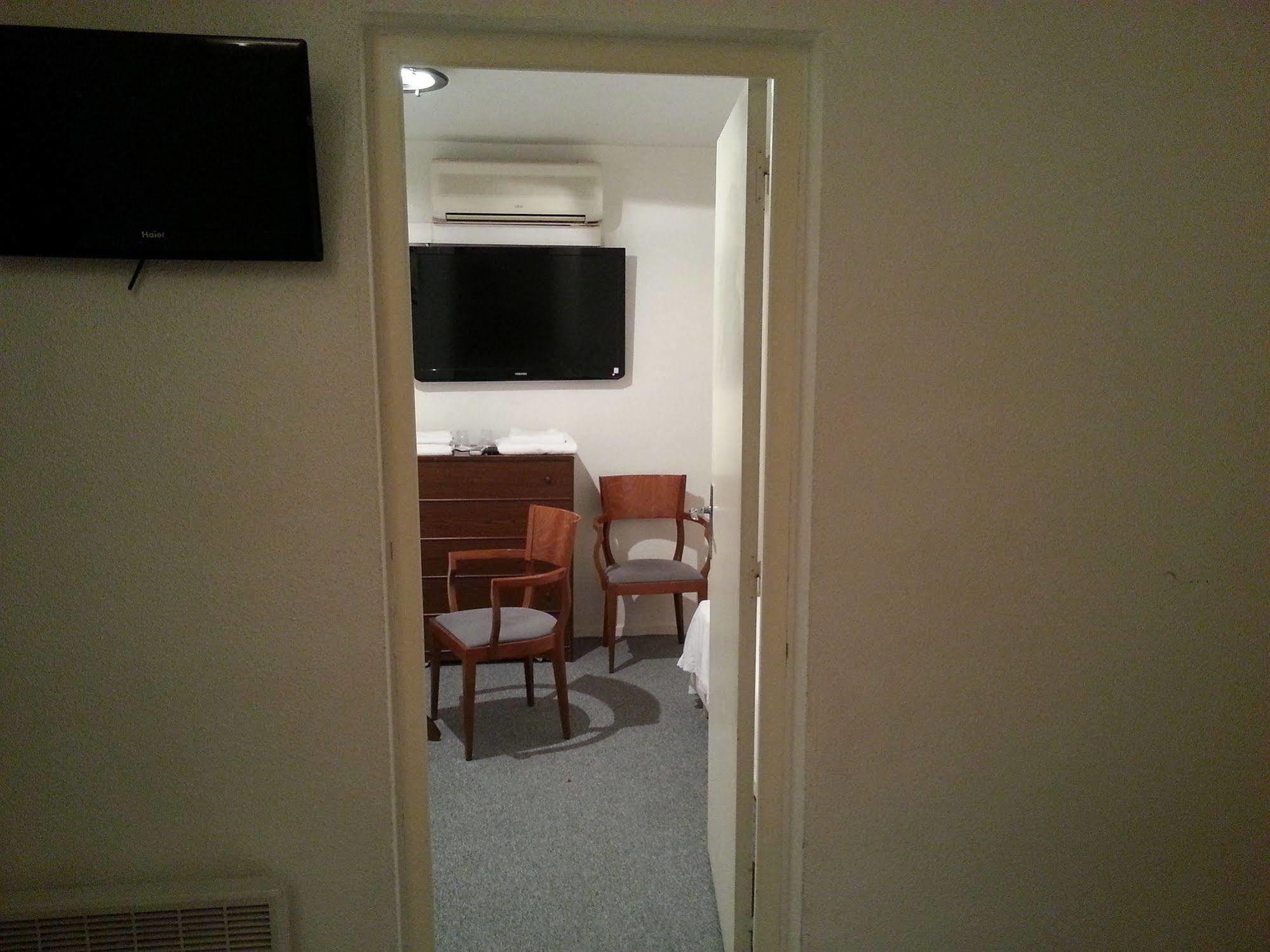 L'Escale D'Ales Hotel Экстерьер фото